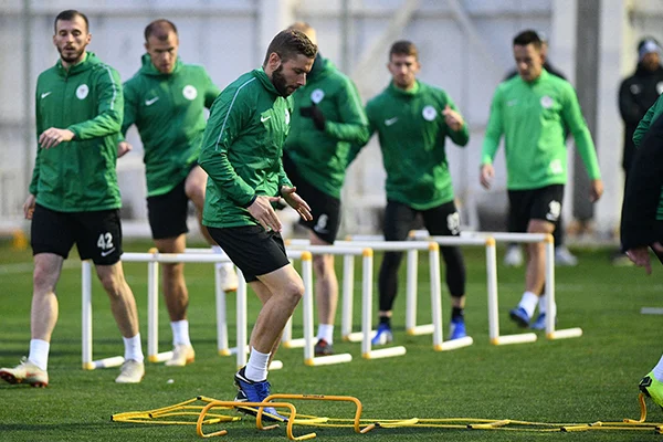 Atiker Konyaspor'da Trabzonspor maçı hazırlıklarını sürdürdü