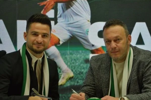 Atiker Konyaspor, Ömer Ali Şahiner ile sözleşme yeniledi