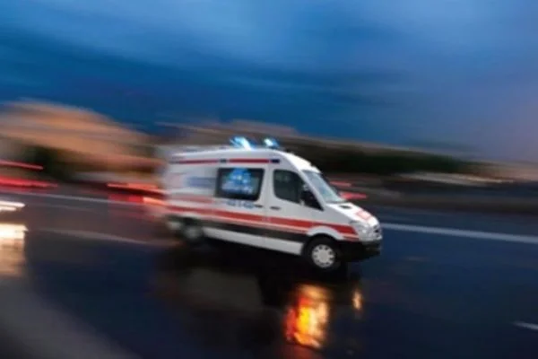 Aydın'da direğe çarpan motosiklet sürücüsü hayatını kaybetti