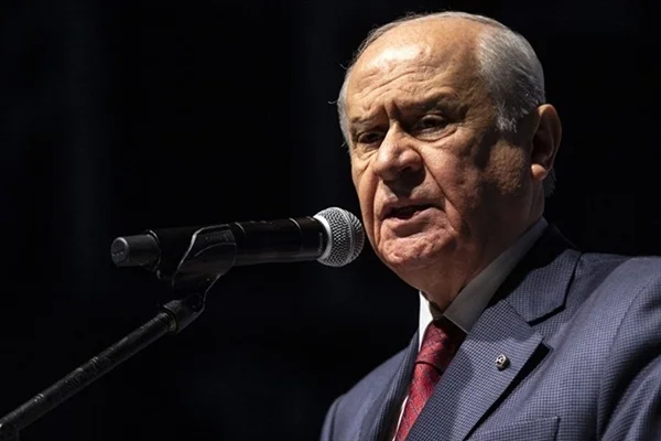 Bahçeli: Hazırlıklar tamam olduktan sonra Fırat'ın doğusuna kuvvetle girilmeli, yer gök titremeli