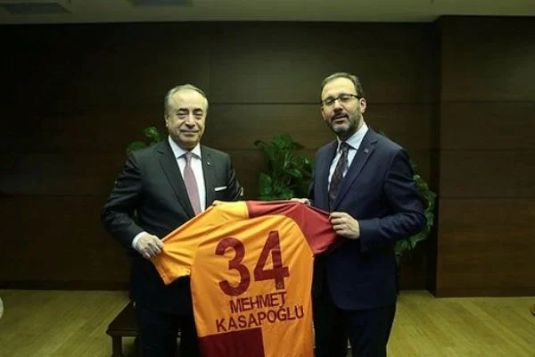 Bakan Mehmet Kasapoğlu, Galatasaray Başkanı Mustafa Cengiz'i kabul etti