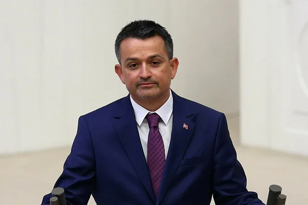 Bakan Pakdemirli: Türkiye'de para var ki ithalat yapıyoruz