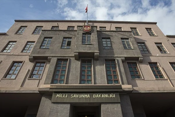 Bakanlıktan Münbiç ve Esed açıklaması