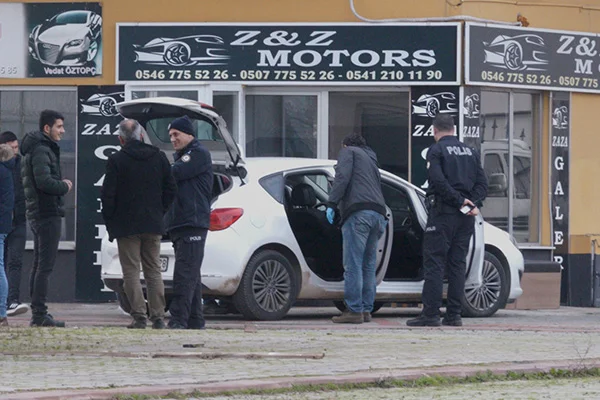 Bandırma'da silahlı kavga: 2 ölü, 1 yaralı