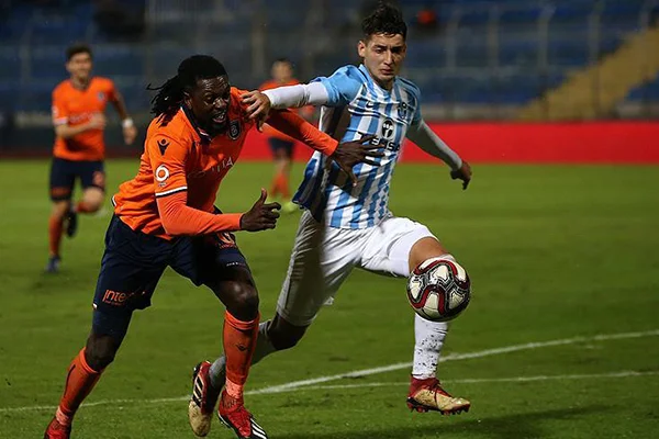 Başakşehir Adana'da berabere kaldı