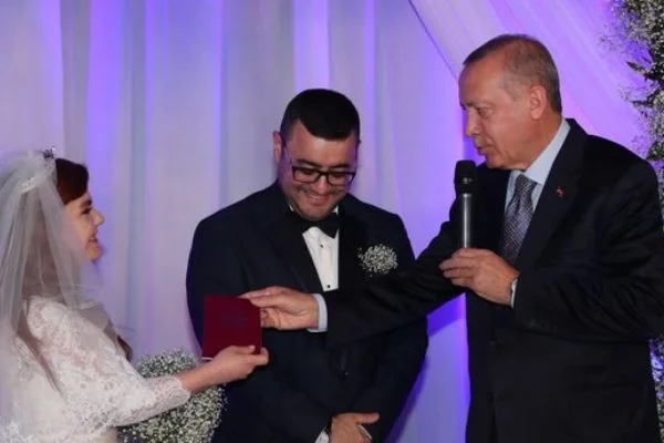 Başkan Erdoğan nikah şahidi oldu