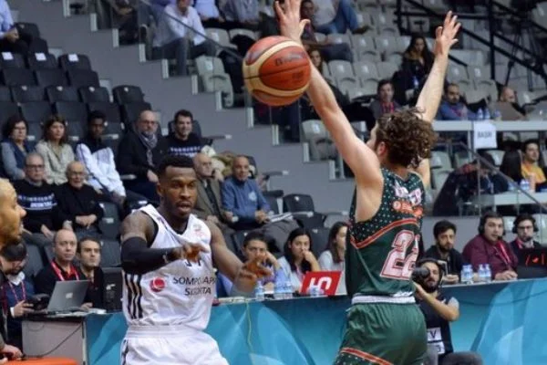 Beşiktaş, Banvit'e fark attı