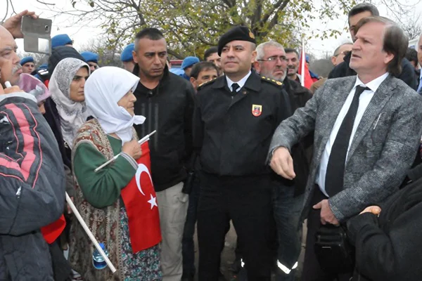 'Biber gazından bir şey olmaz ya' diyen vali yardımcısına soruşturma