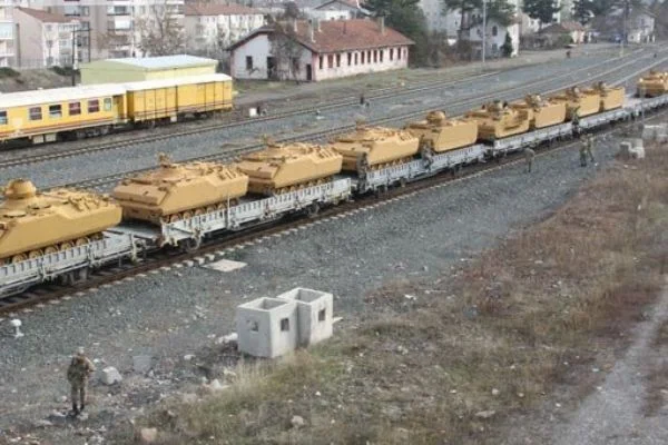 Çankırı'dan sınıra askeri sevkiyat