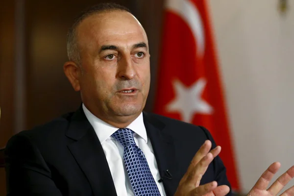 Çavuşoğlu'ndan ABD'nin Suriye kararına ilişkin ilk açıklama