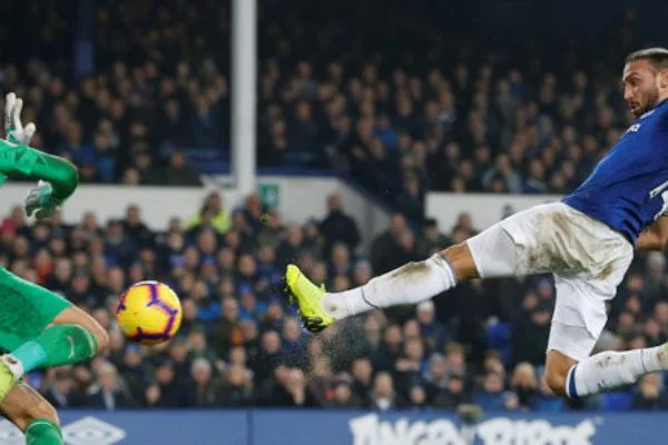 Cenk Tosun Beşiktaş'a mı dönüyor?