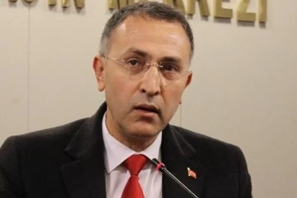 CHP'de istifa
