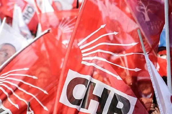 CHP'li başkan İzmir adaylığından çekildi
