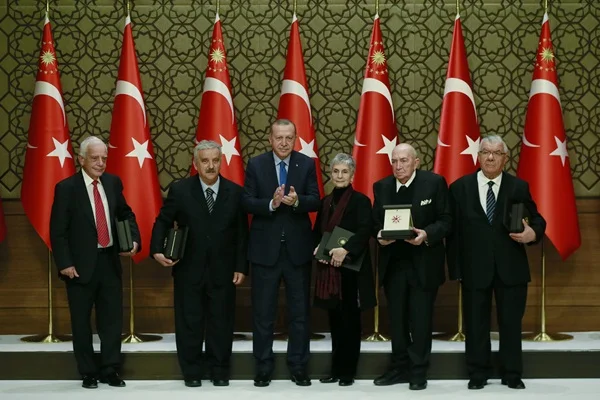 'Cumhurbaşkanlığı Kültür Sanat Büyük Ödülleri' sahiplerini buldu