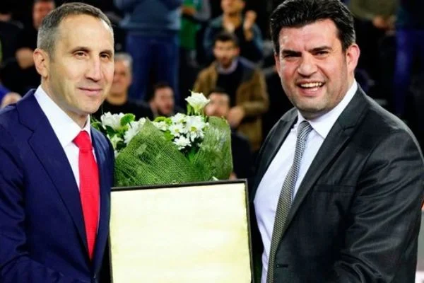 Darüşşafaka Tekfen, David Blatt'i unutmadı