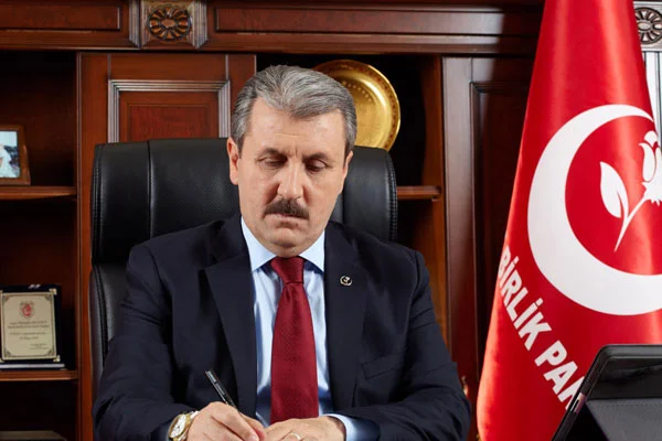 Destici'den yerel seçim açıklaması