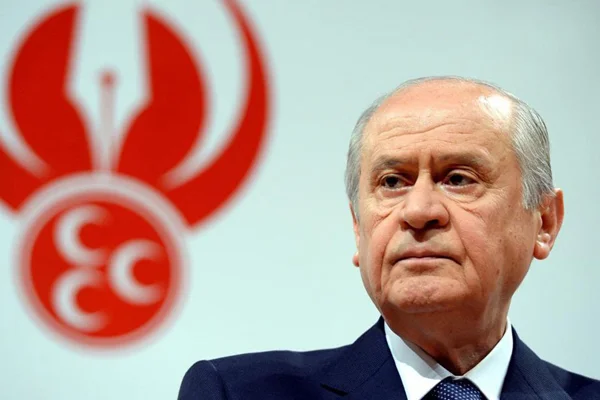 Devlet Bahçeli'nin Hulusi Akar'a verdiği üç hediye neydi?