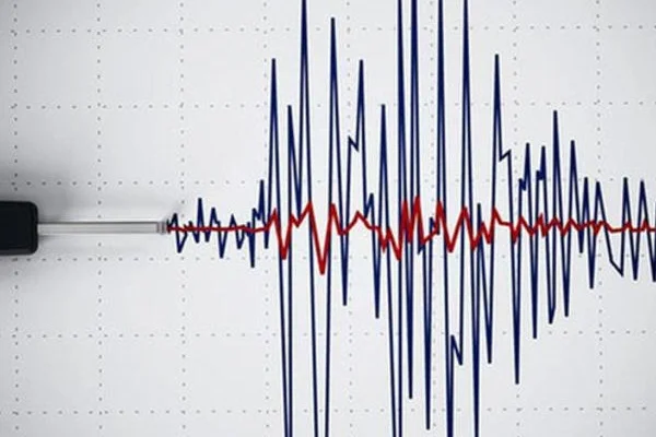 Ege'de deprem