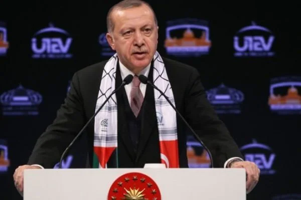 Erdoğan'dan sert sözler