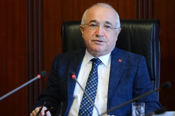 Eski Başbakan Yardımcısı Cemil Çiçek'in kızı ve damadından konkordato başvurusu
