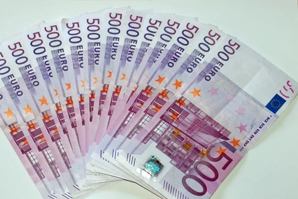 EURO'nun 500 lük baknotu kalkıyor