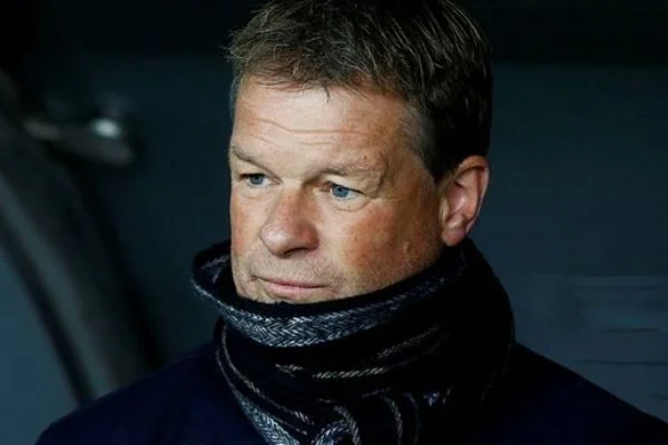 Fenerbahçe'den Erwin Koeman açıklaması!