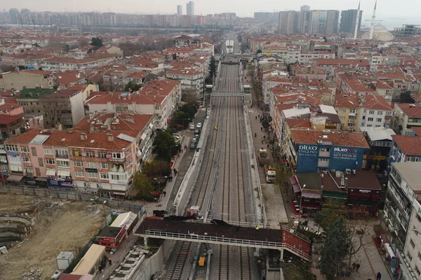 Gebze-Halkalı banliyö hattında sona doğru