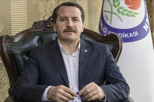 'Gelir vergisi kesintileri yüzde 15 ile sabitlenmeli'