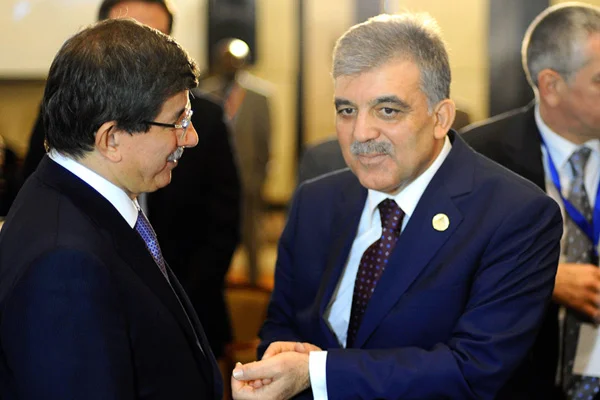 Gül ve Davutoğlu'nun eski danışmanı Balık'ın tahliyesi durduruldu
