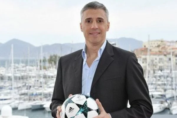 Hernan Crespo, Banfield'la anlaştı