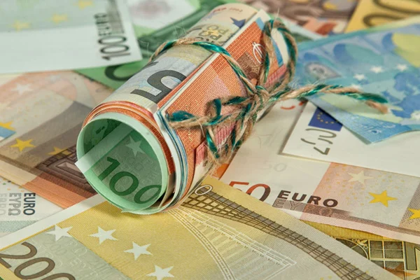 İspanya'da asgari ücret yüzde 22 zamla 900 Euro'ya çıkarıldı