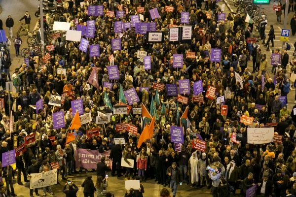 İsrail'de aile içi şiddet ülke çapında protesto edildi
