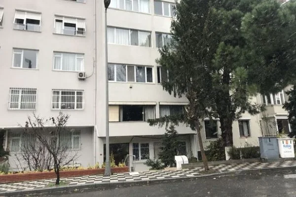 İstanbul'da vahşet! 'Sessiz ol' diyen kadının boğazını kesti