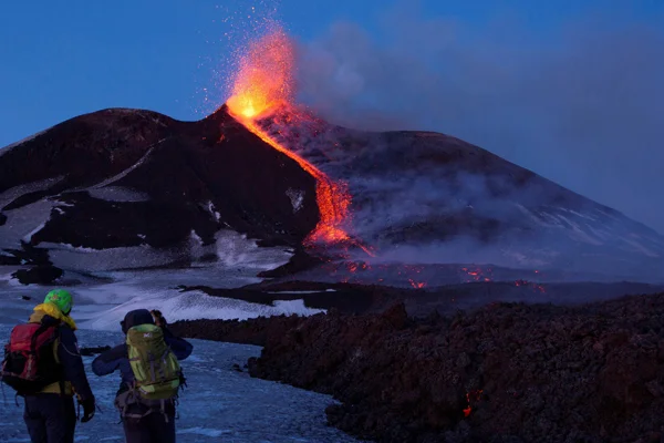 İtalya'da Stromboli Yanardağı faaliyete geçti