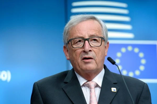 Juncker, Romanya'nın AB dönem başkanlığından endişeli
