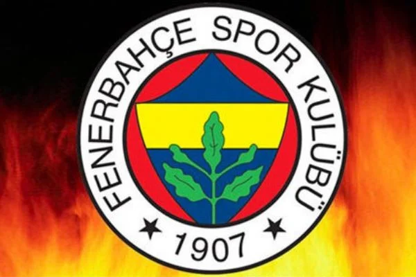 Kadıköy'de bir taraftar fenalaştı!
