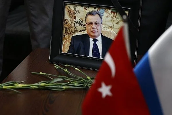 Karlov suikastini fotoğraflayan isimden açıklama