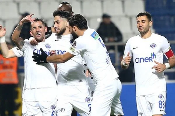 Kasımpaşa 3 maç sonra kazandı