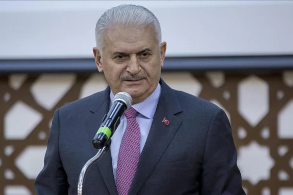 'Manas Üniversitesi FETÖ'nün iftiralarını çöpe atmış bir üniversite'