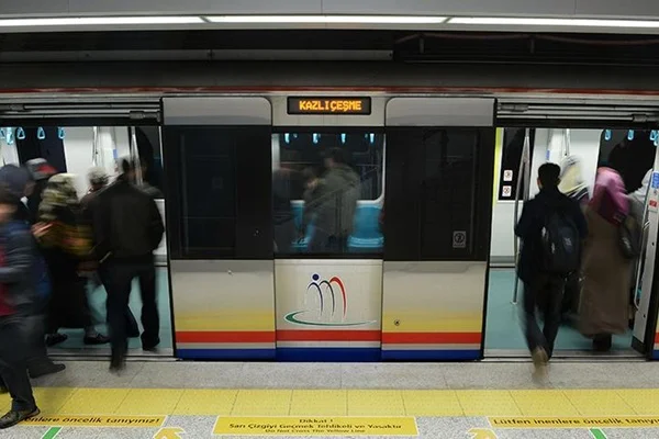 Marmaray seferleri tekrar başladı