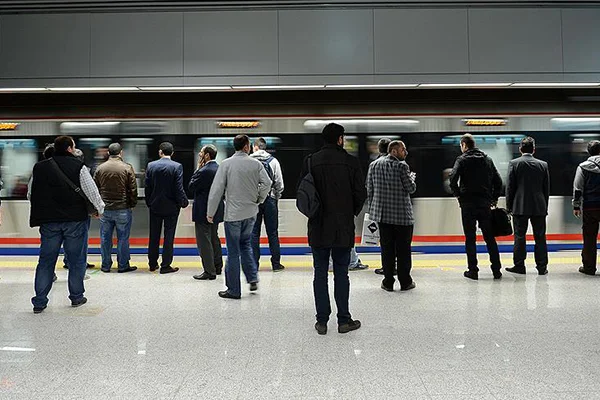Marmaray tren seferlerine başlandı