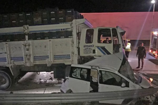 Mersin'de trafik kazası: 3'ü polis, 6 kişi yaralandı