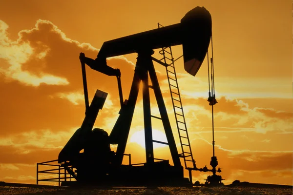 Mısır'da petrol kuyusunda yangın
