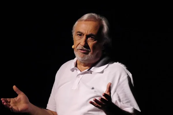 Müjdat Gezen'den sert açıklama: Kenan Evren devri daha iyiydi