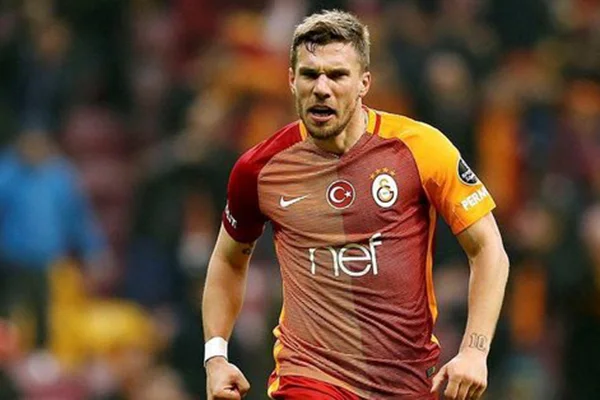 Podolski'den Galatasaray taraftarına mesaj