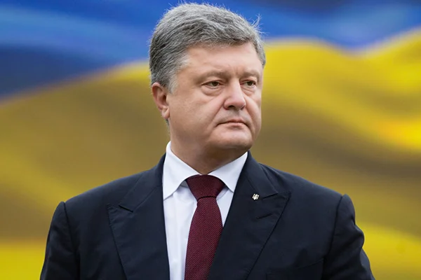Poroşenko, sıkıyönetimin sona erdiğini açıkladı