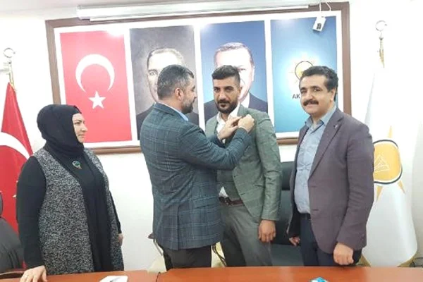 Saadet Partisinden AK Parti'ye geçtiler
