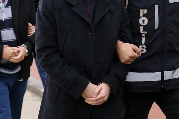 Şırnak merkezli 7 ilde FETÖ operasyonu: 15 gözaltı