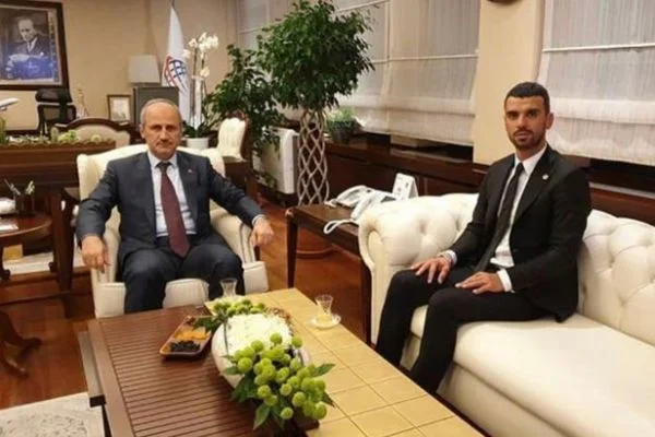 Sofuoğlu bakanla görüştü, motosiklet kullanıcılarının sesi oldu