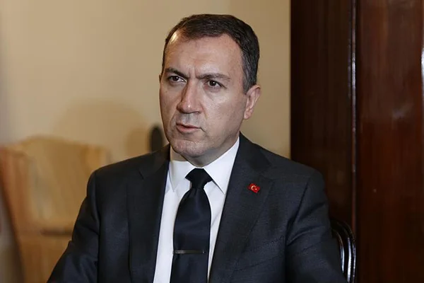 'Tevgera Azadi'nin terörle iltisaklı olduğunu da açıklasınlar'